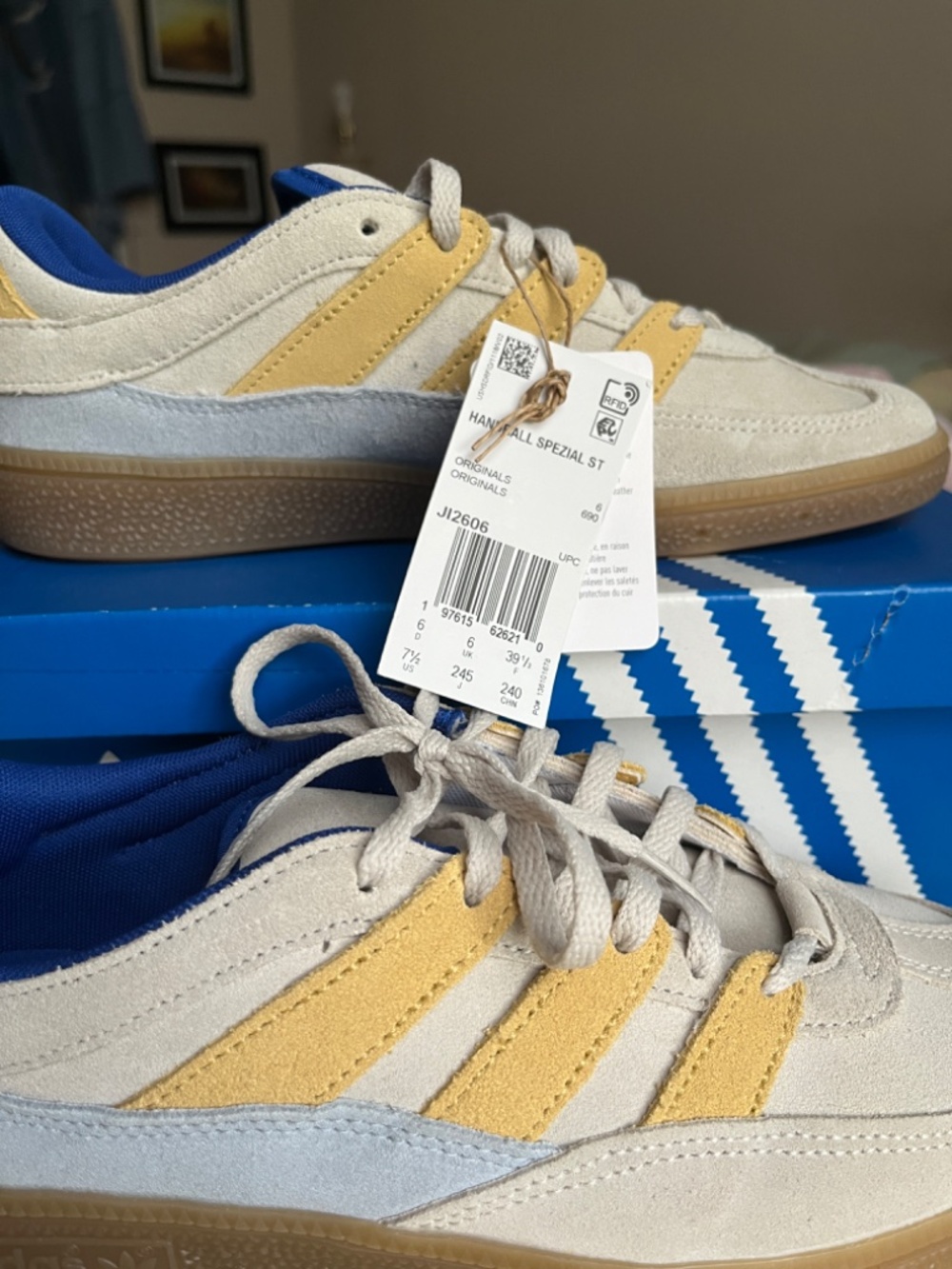 NWT Adidas HANDBALL SPEZIAL Shoes 7.5 - Picture 2 of 4